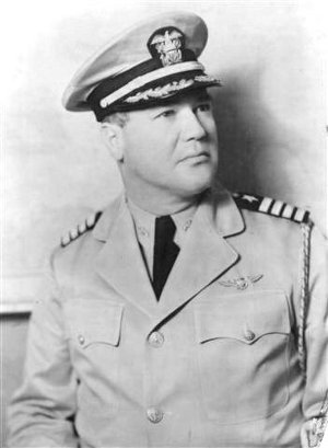 Navy Captain Tommy Tomlinson