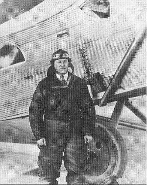 Larry Fritz in typical flight gear